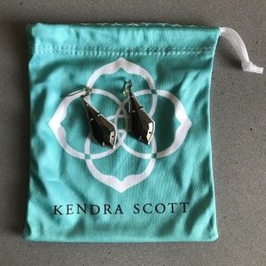 Kendra Scott Olivia Drop Earrings in Pyrite